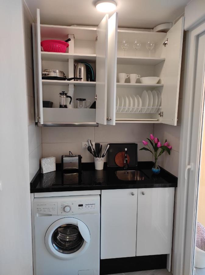 Ferienwohnung Estudio Recien Reformado En Primera Linea De Playa Benalmádena Exterior foto