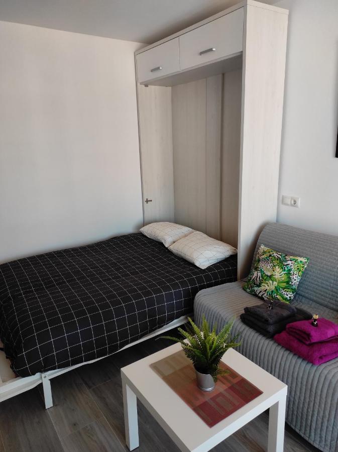 Ferienwohnung Estudio Recien Reformado En Primera Linea De Playa Benalmádena Exterior foto