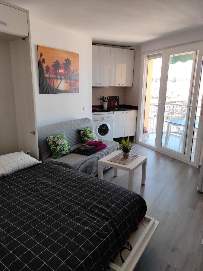 Ferienwohnung Estudio Recien Reformado En Primera Linea De Playa Benalmádena Exterior foto