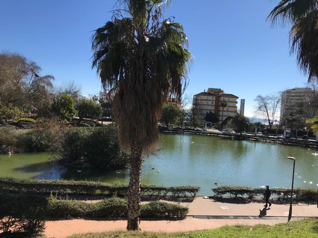 Ferienwohnung Estudio Recien Reformado En Primera Linea De Playa Benalmádena Exterior foto