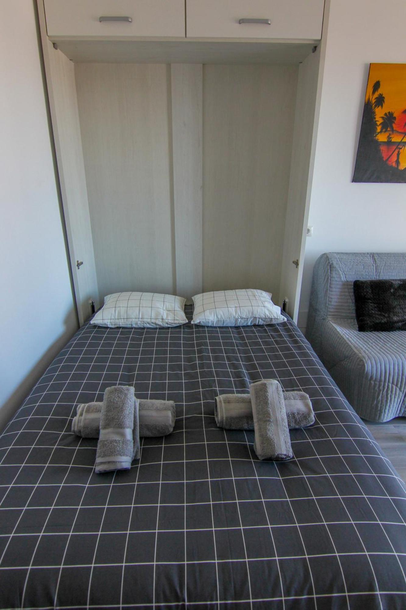 Ferienwohnung Estudio Recien Reformado En Primera Linea De Playa Benalmádena Exterior foto